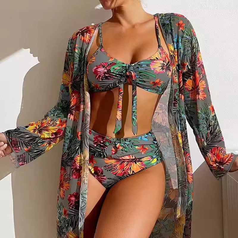 Bikini set with adjustable straps and comfortable adjustments - Image 11