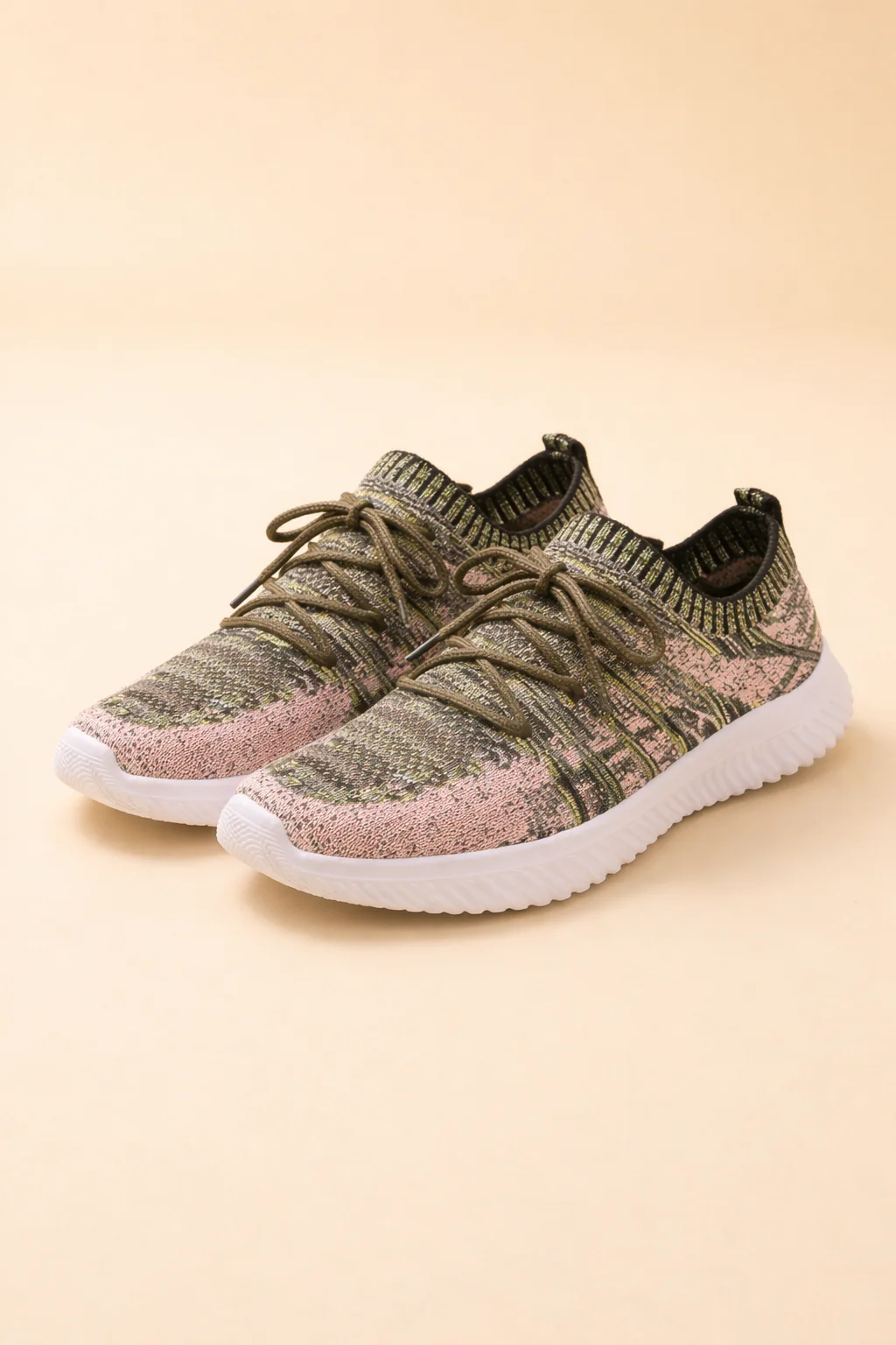 Bożena | Women’s Lightweight Slip-On Sneakers with Comfortable Everyday Fit