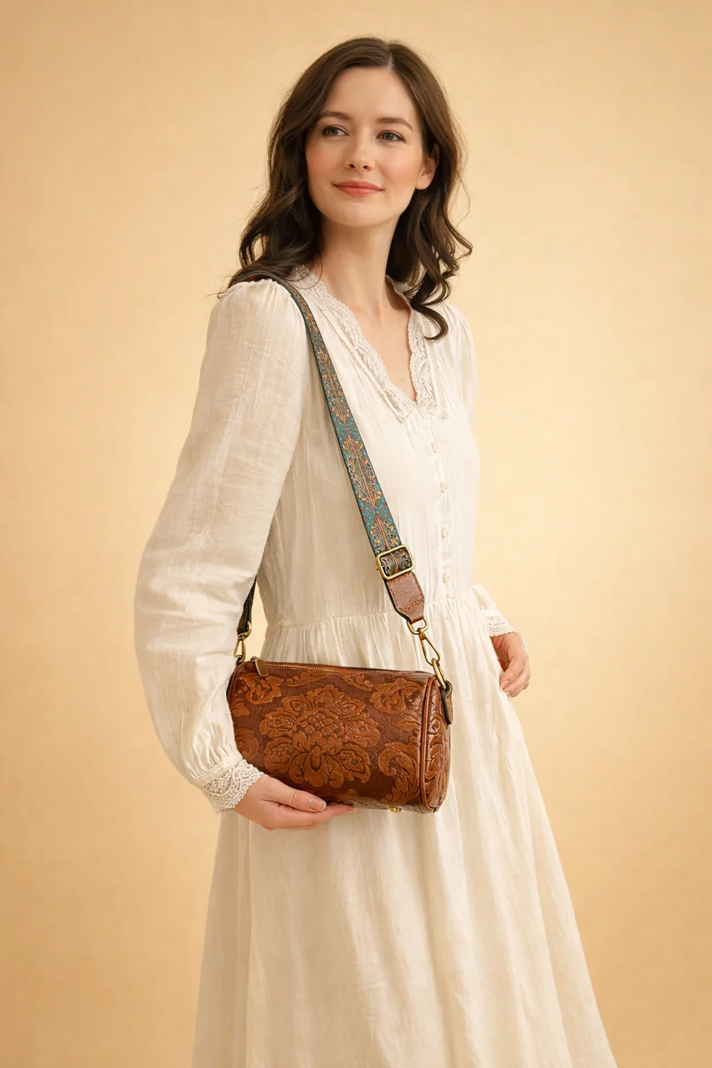 Charlotte | Women’s Vintage Pattern Crossbody Bag - Image 3