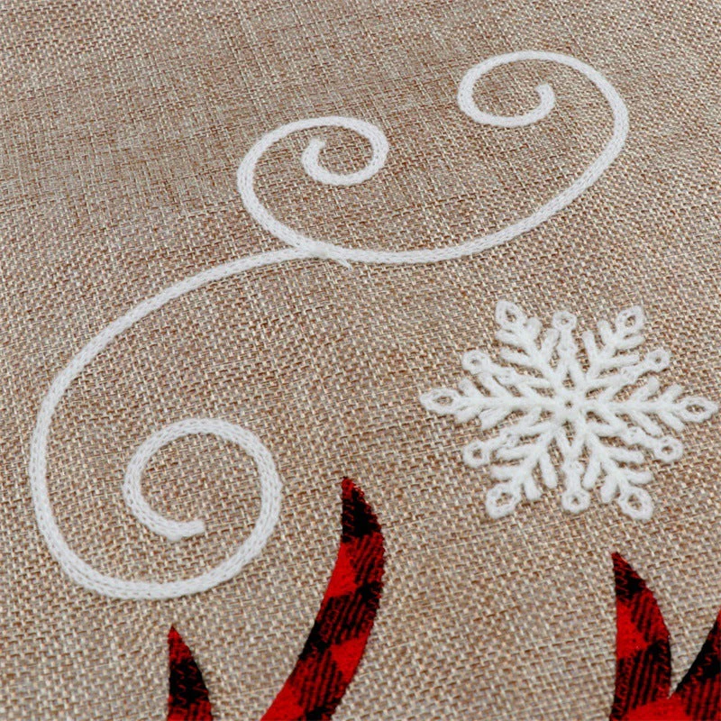 Checkered SHULU Christmas tree base decoration in linen - Image 4