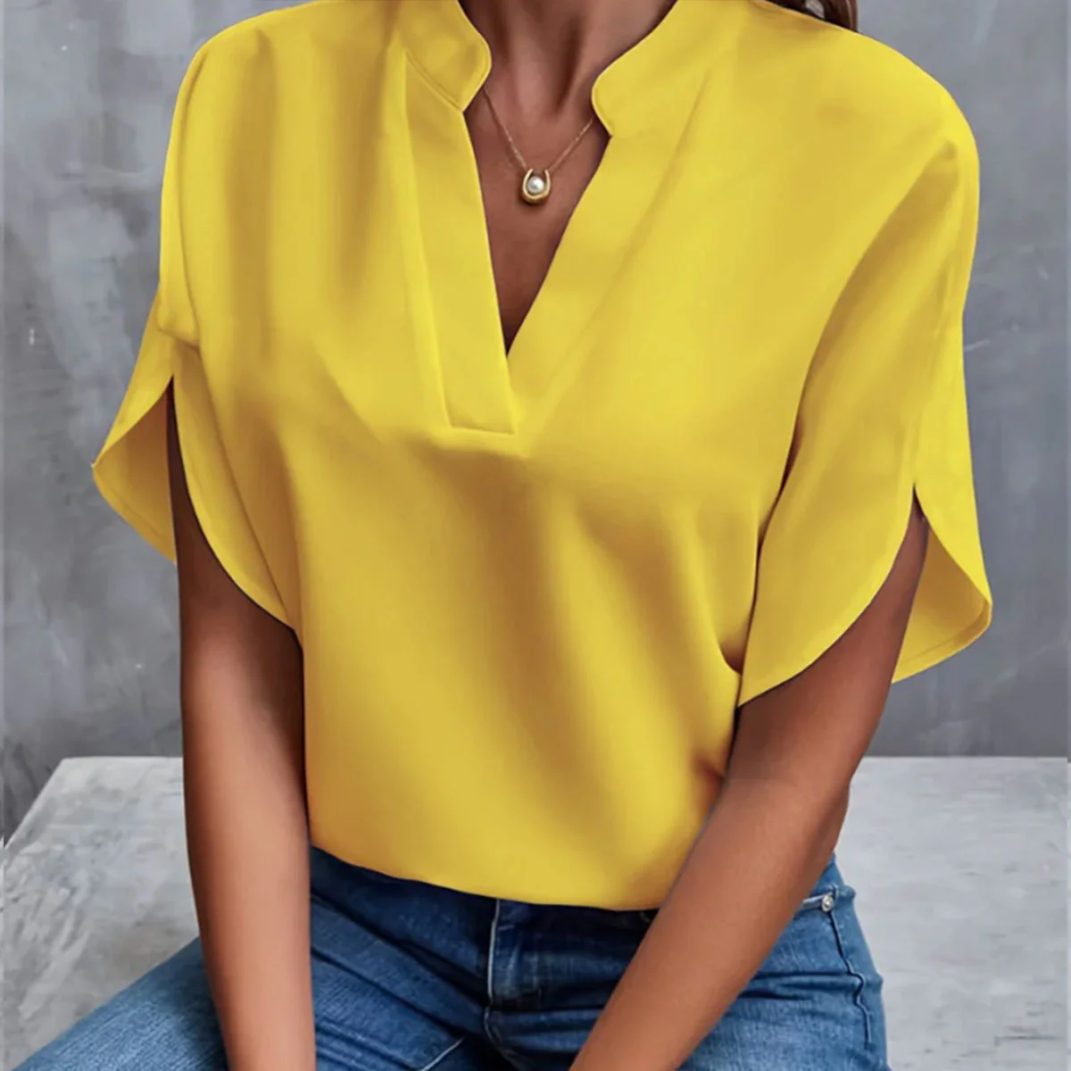 Women's Short Sleeve Blouse Comfortable Polyester Summer Top - Image 3