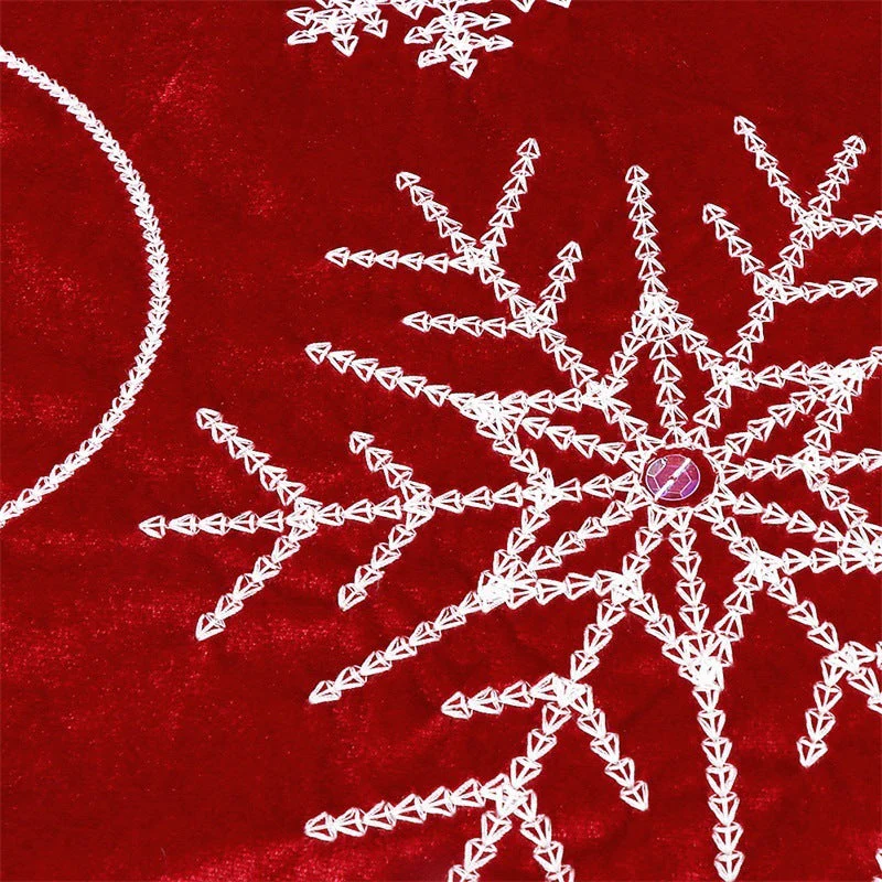 Christmas red velvet fabric snowflake tree skirt - Image 5