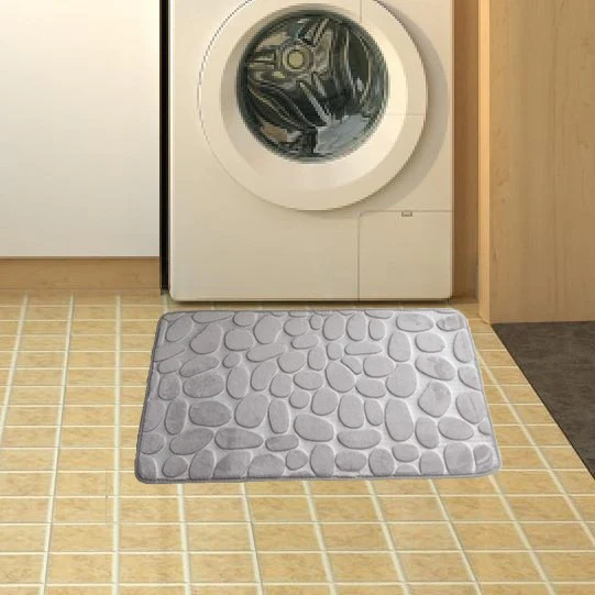 Cozy bath mat - soft and absorbent bathroom mat for added comfort - Image 2