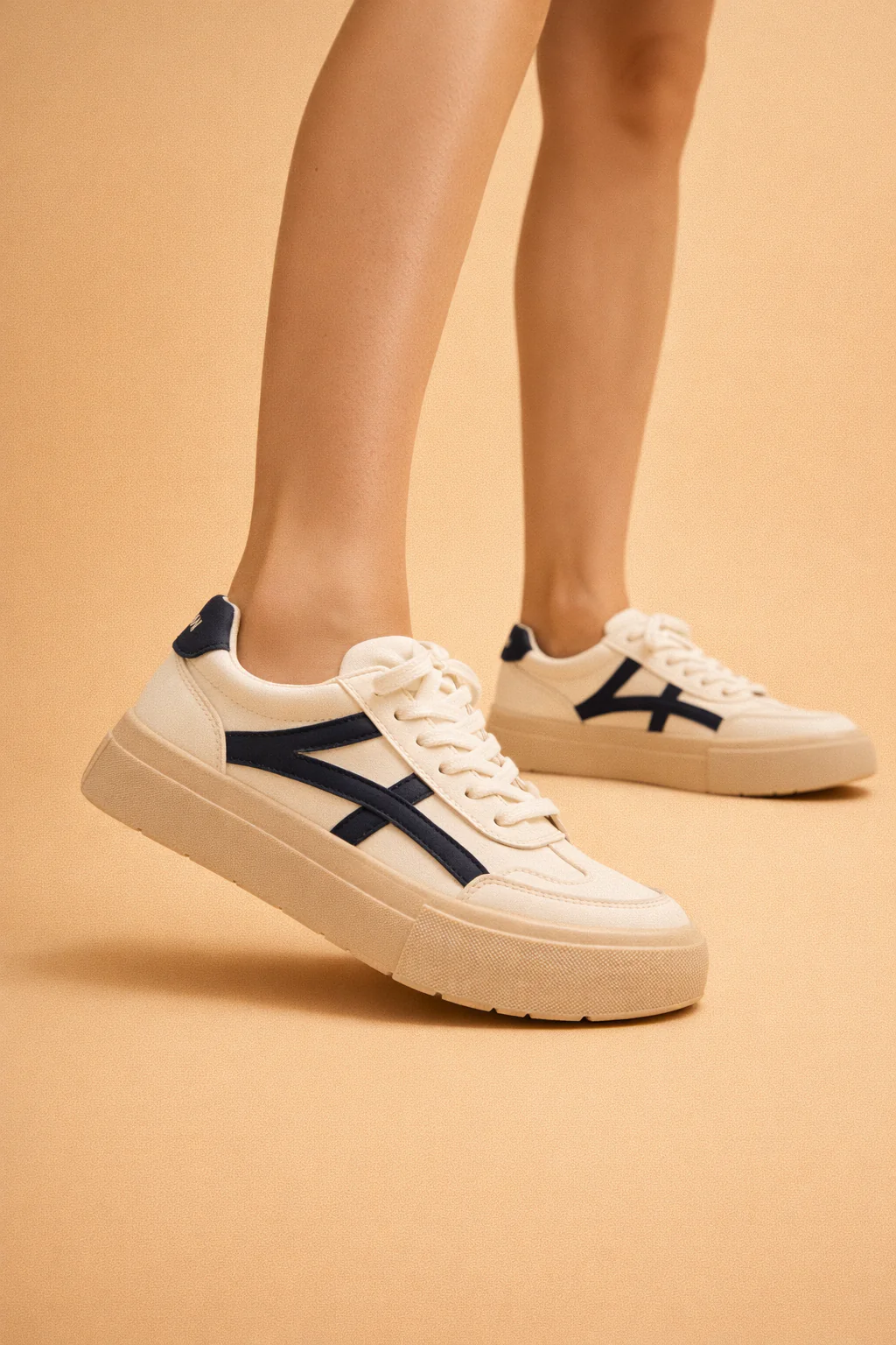 Daria | Women’s Stylish Lace-Up Sneakers with All-Day Comfort