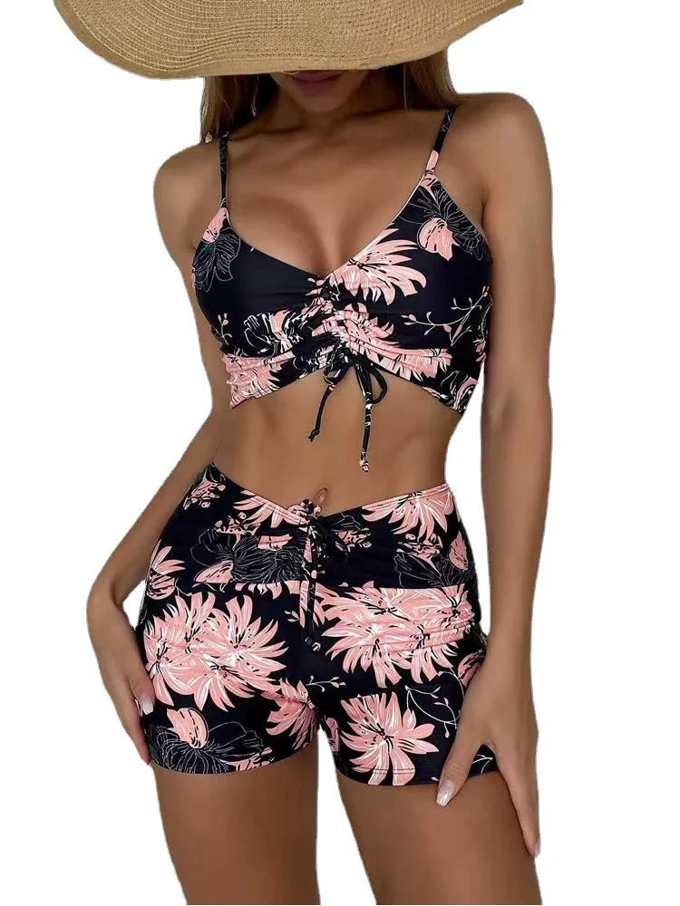 Floral print bikini with a high waist and summery flair - Image 8