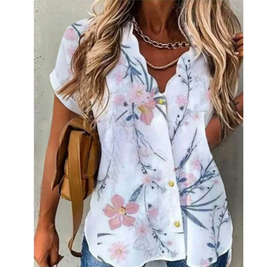 Floria | Romantic blouse with a floral print - Image 5