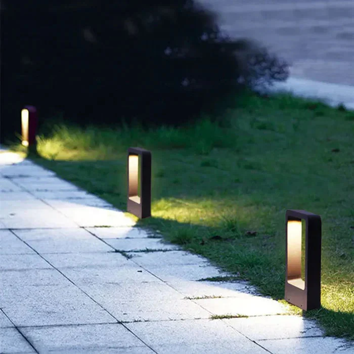 Garden LED Ground Spotlight - Waterproof, durable and atmospheric light for outdoor use - Image 2