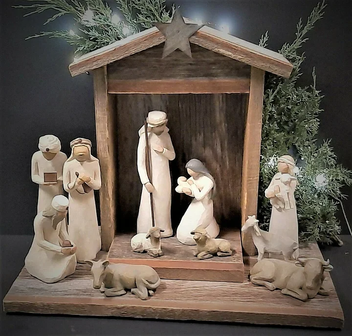 Handmade 20-Piece Wooden Nativity Set with Rustic Barn Wood Creche – Timeless Christmas Nativity Scene Decor - Image 2