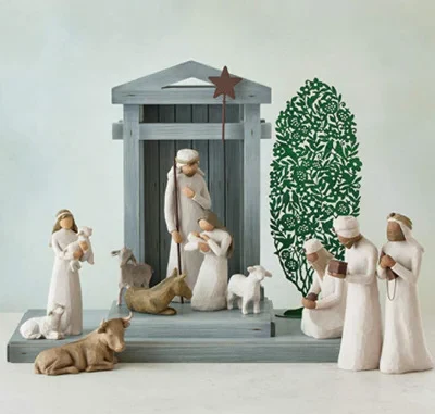 Handmade 20-Piece Wooden Nativity Set with Rustic Barn Wood Creche – Timeless Christmas Nativity Scene Decor - Image 5