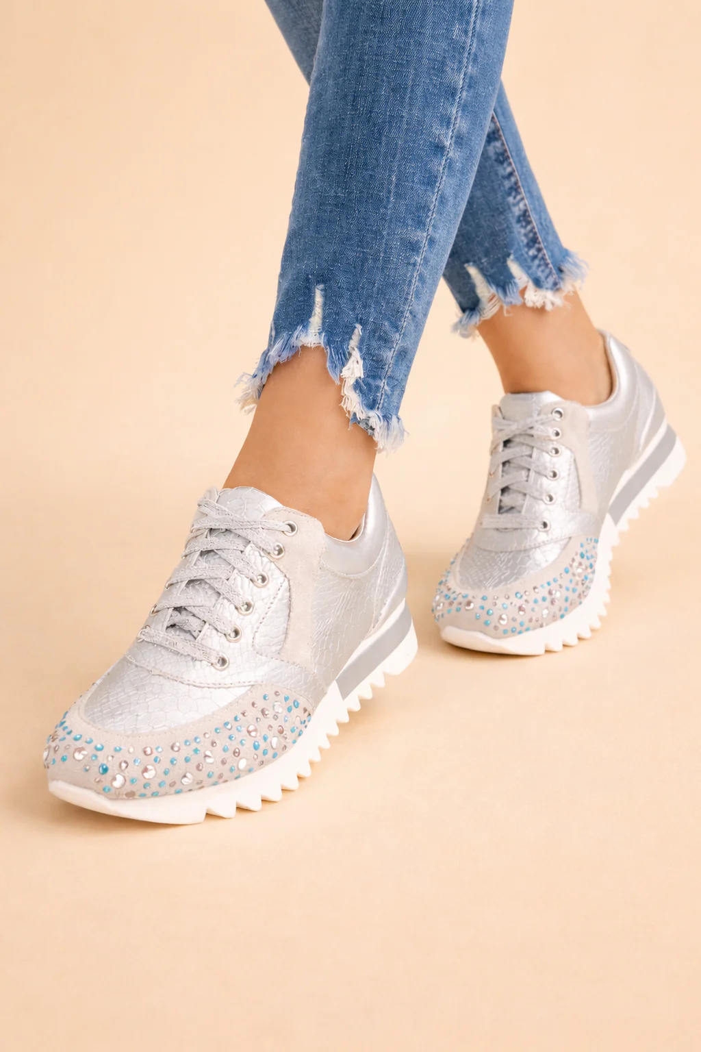 Iga | Women’s Chic Fashion Sneakers with All-Day Comfort - Image 3
