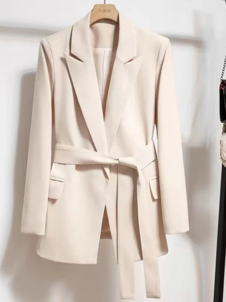 Kiera | Stylish Office Blazer - Image 2