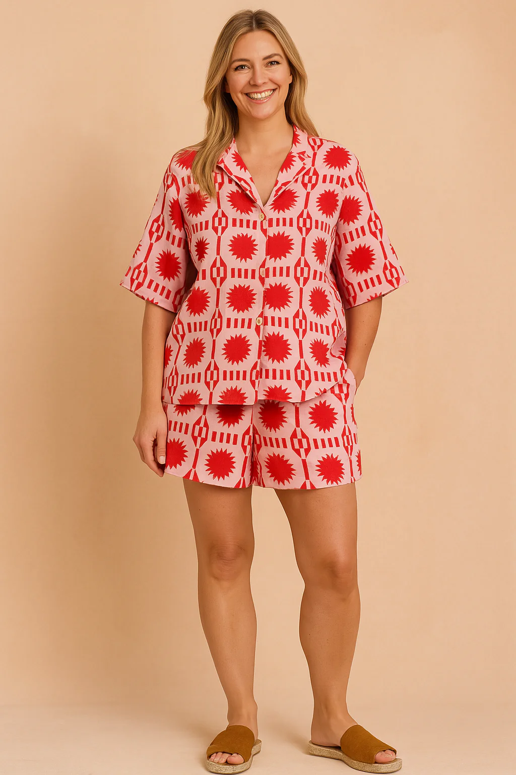 Letti | Red patterned blouse with short sleeves and a collar - Image 2