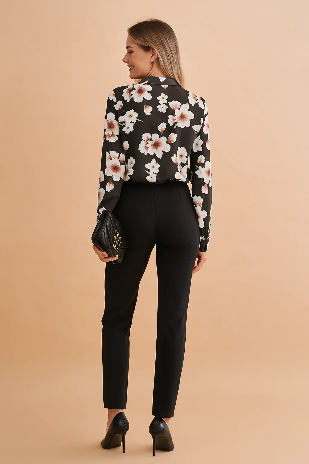 Lyona | Elegant floral V-neck blouse - Image 2