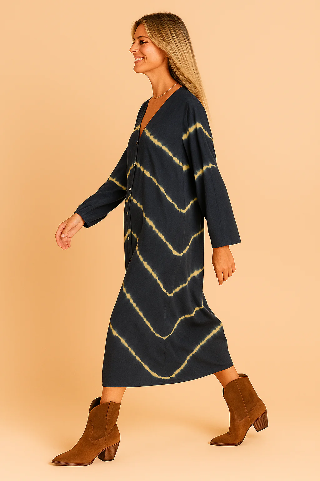 Maggie | Loose V-Neck Maxi Dress - Image 3