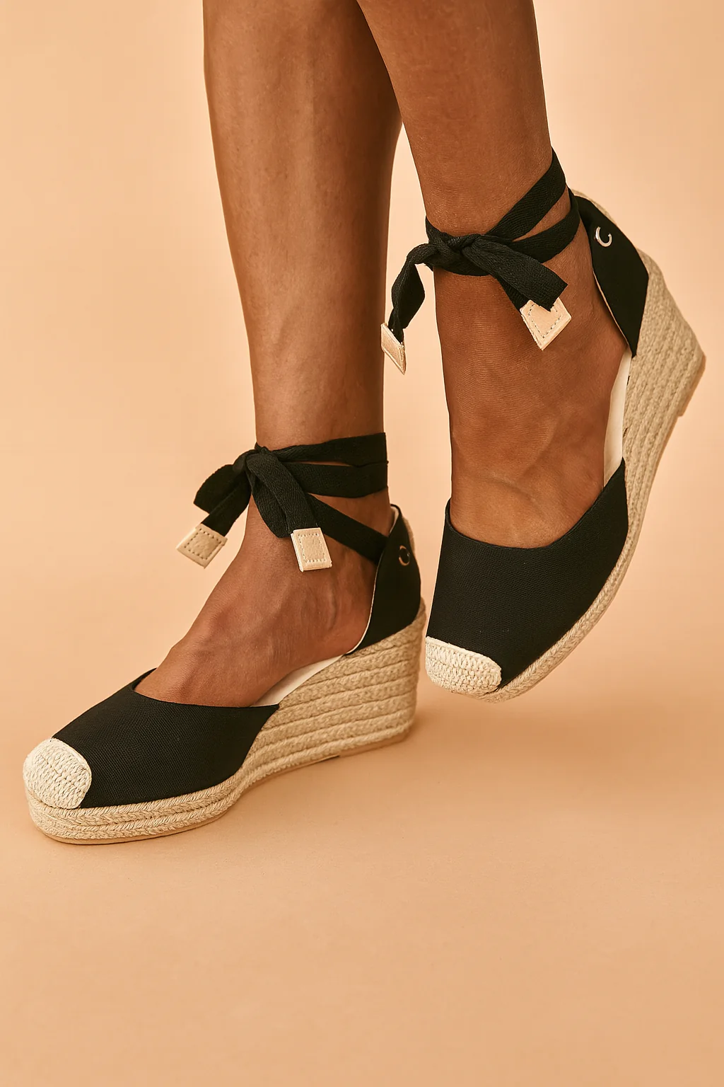 Maja | Wedge sandals with ties - Image 3