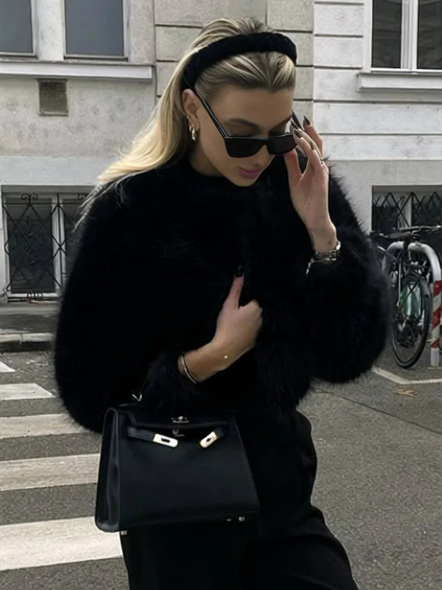 Women's Warm Winter Coat Faux Fur - Image 3