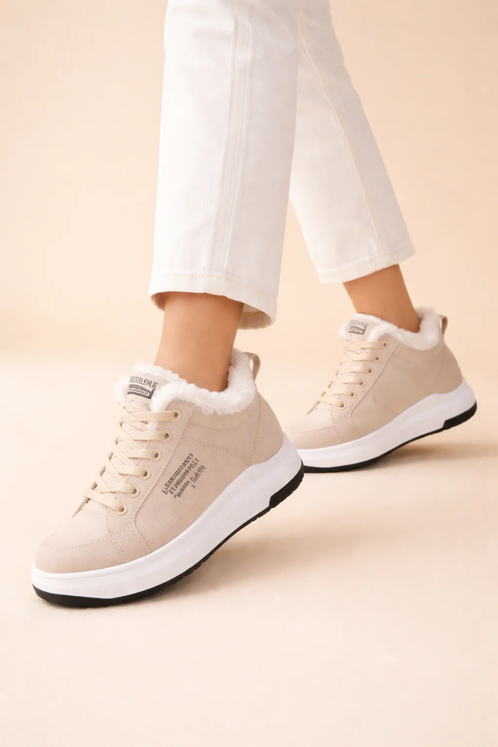 Marta | Women’s Cozy Lace-Up Sneakers with All-Day Comfort