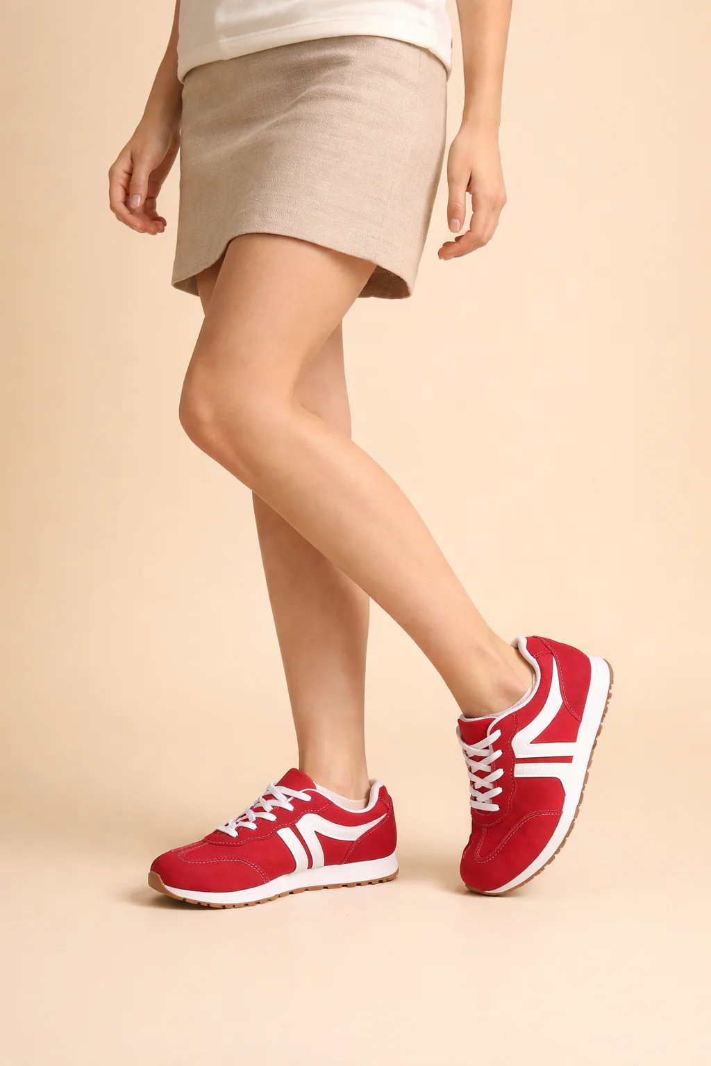 Paulina | Women’s Comfortable Lace-Up Sneakers with Versatile Design - Image 2