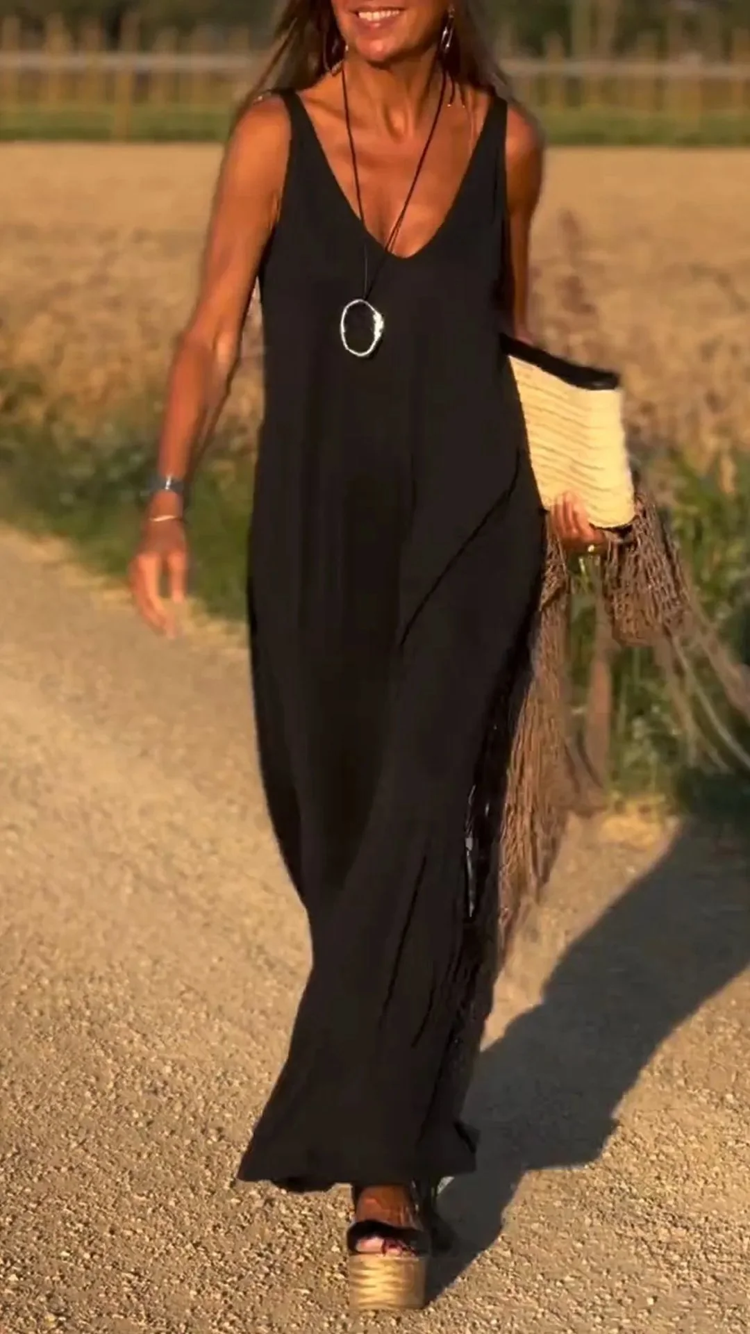 Women's Sleeveless Maxi Dress for Summer Comfort Polyester - Image 6