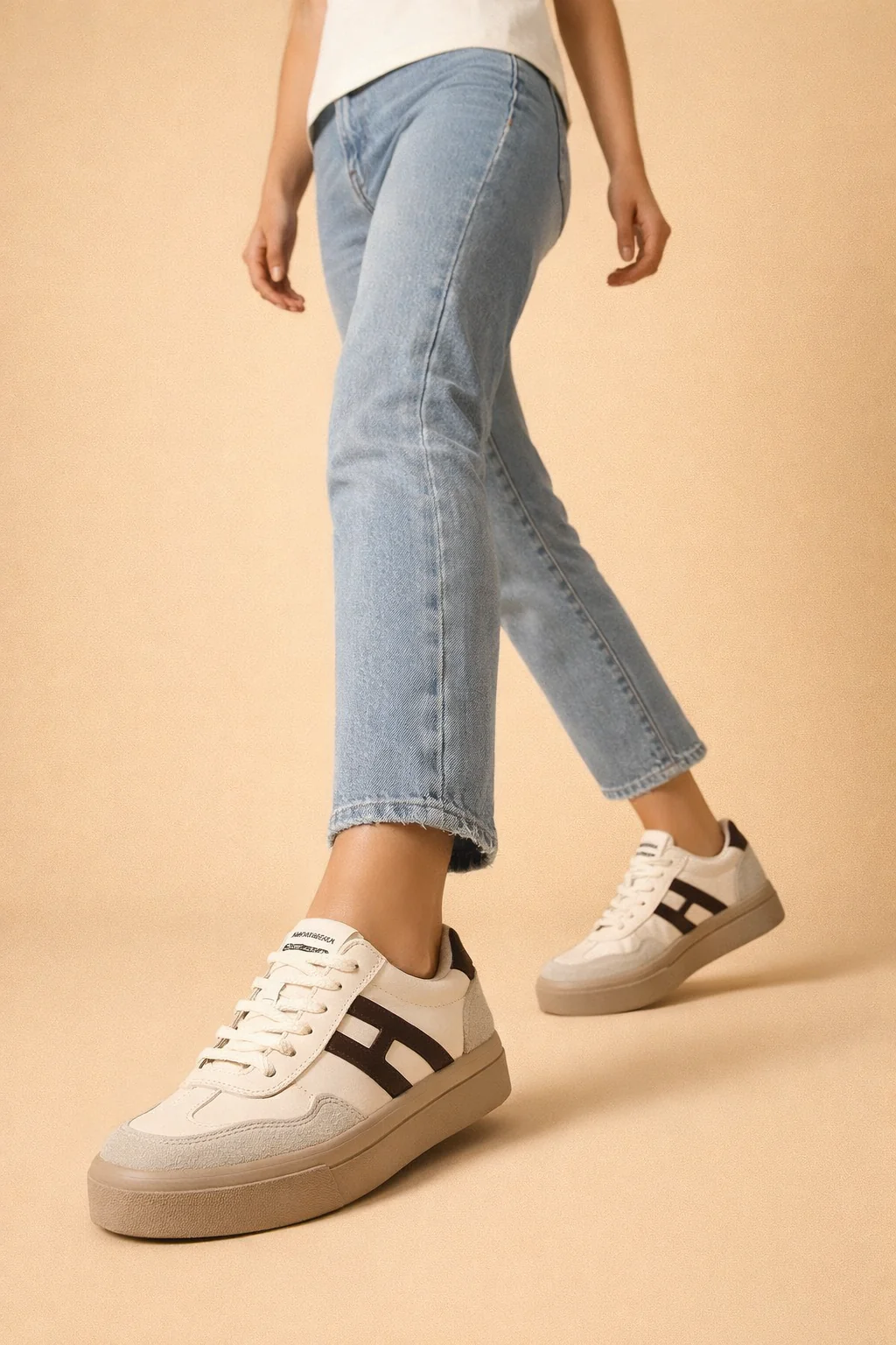 Roksana | Women’s Lightweight Platform Sneakers with Casual All-Day Comfort - Image 2