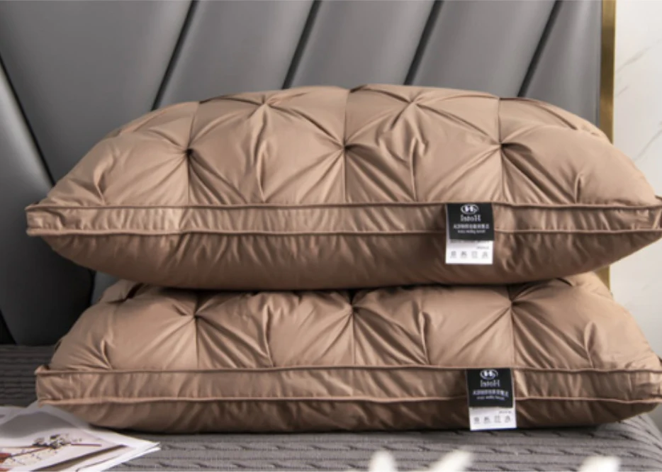 RoyalRest – Luxurious goose down pillow for ultimate comfort and a restful night's sleep - Image 3