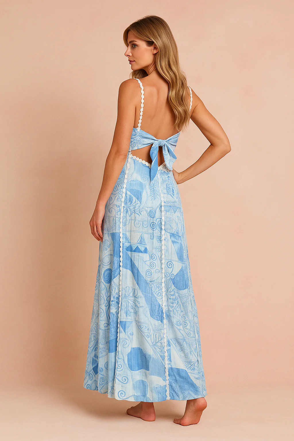 Selene | Chic Long Dress with Bow at the Back - Image 2