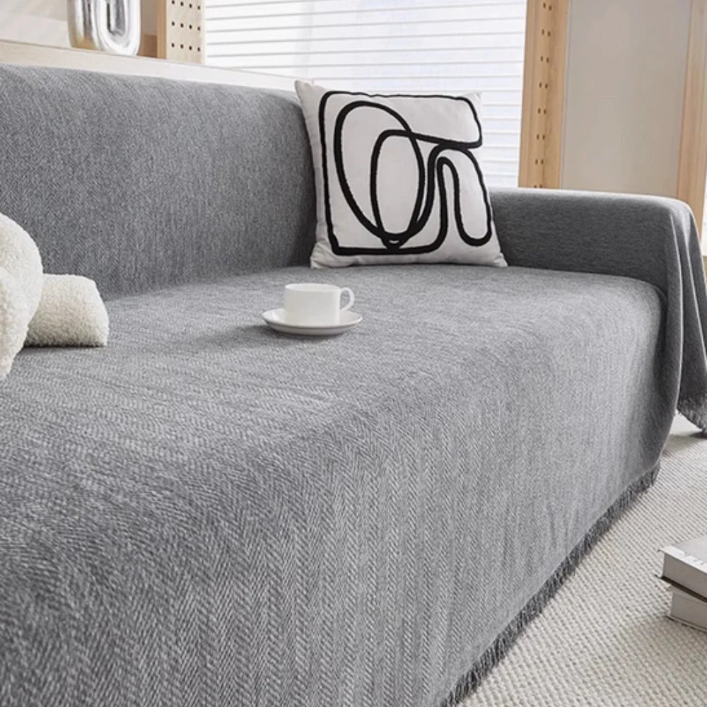 Sofa throw with modern design - Image 2