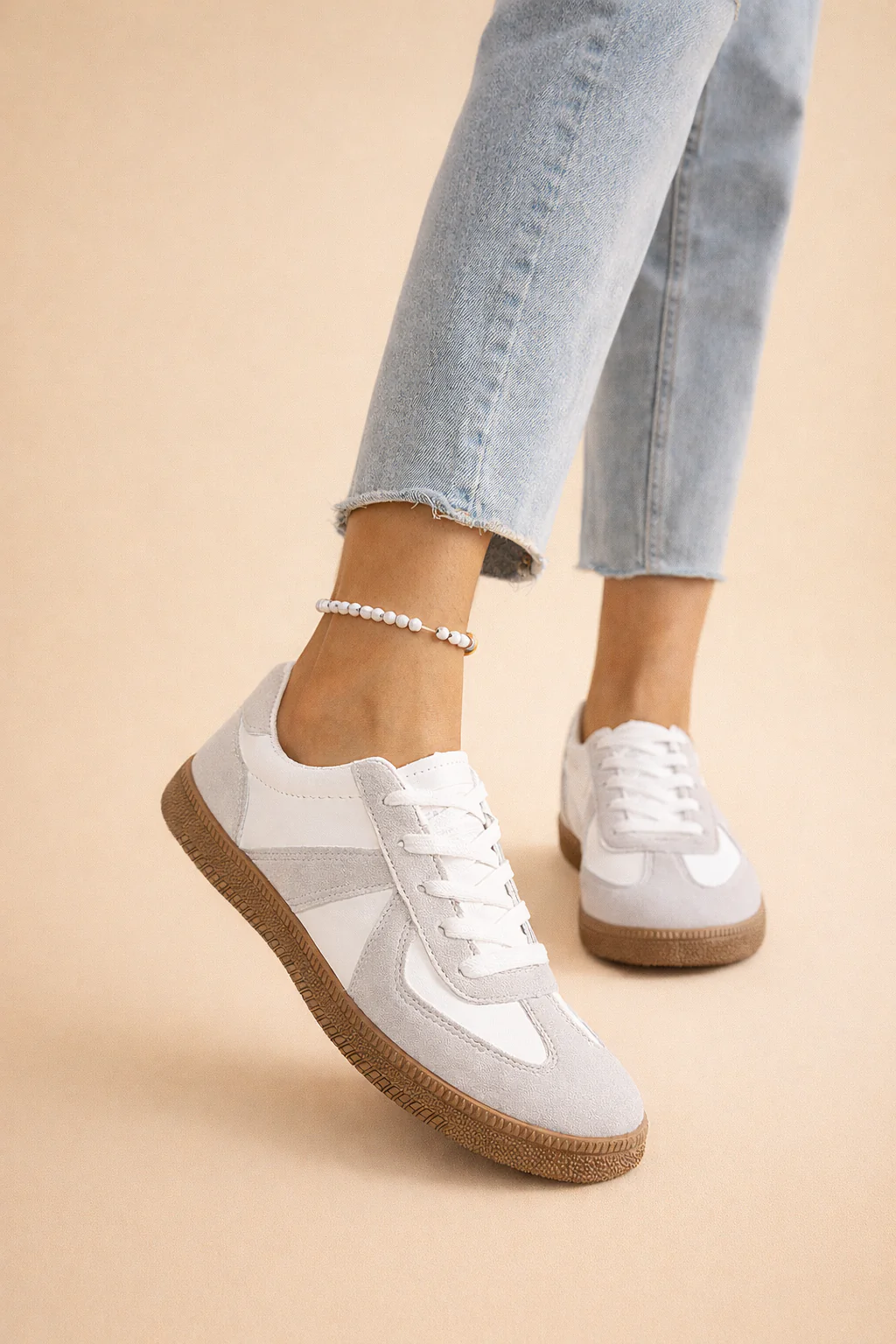 Sylwia | Women’s Comfortable Walking Sneakers with Stylish Patchwork Design