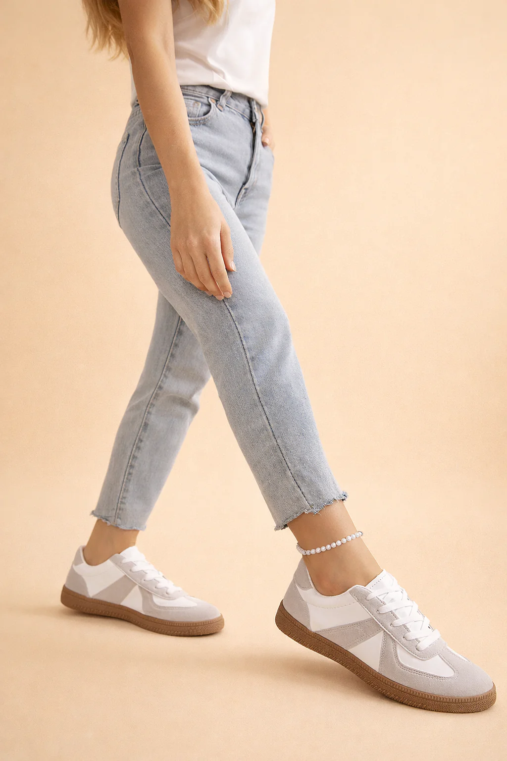 Sylwia | Women’s Comfortable Walking Sneakers with Stylish Patchwork Design - Image 3