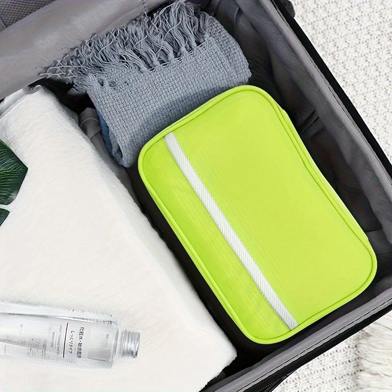 Tallulah | Compact Hanging Toiletry Bag - Image 2