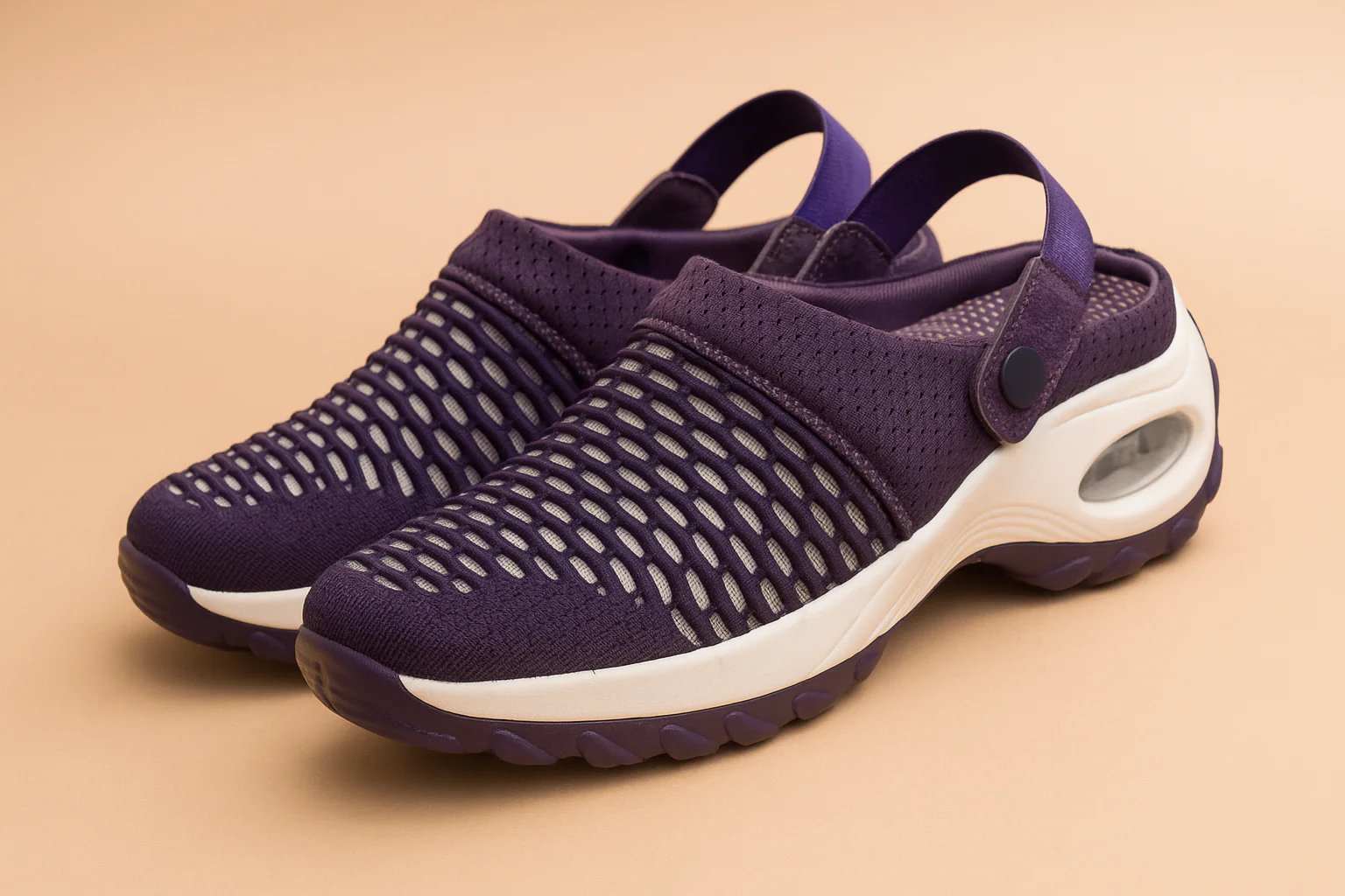 Teresa | Sporty clogs with ventilation - Image 2