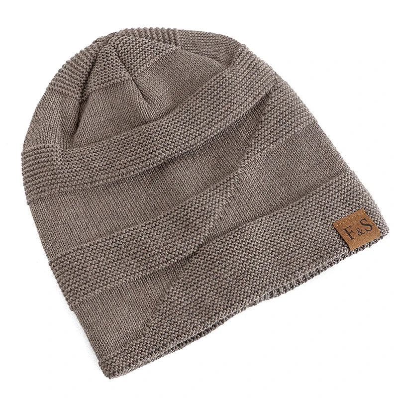 Warm winter hat with fleece lining - Luna - Image 3