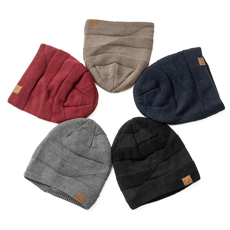 Warm winter hat with fleece lining - Luna - Image 9