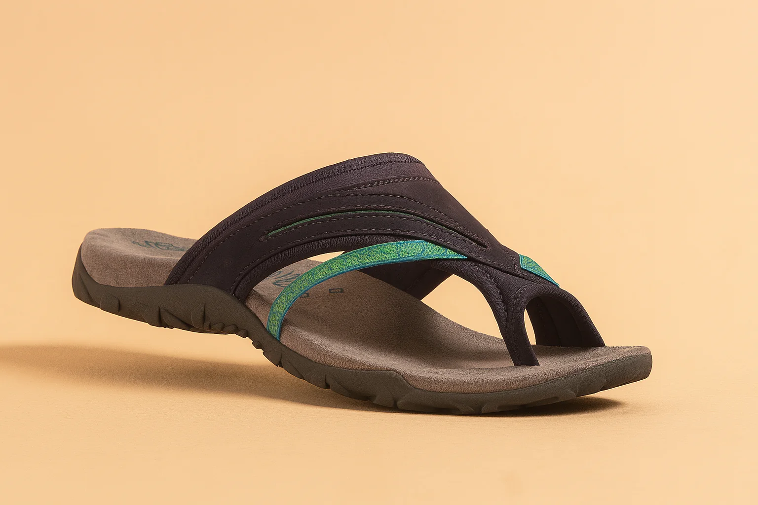 Zuzanna | Sporty flip-flops with a toe strap - Image 4